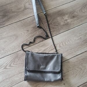 Stylish Gray Chain Strap Women's Bag